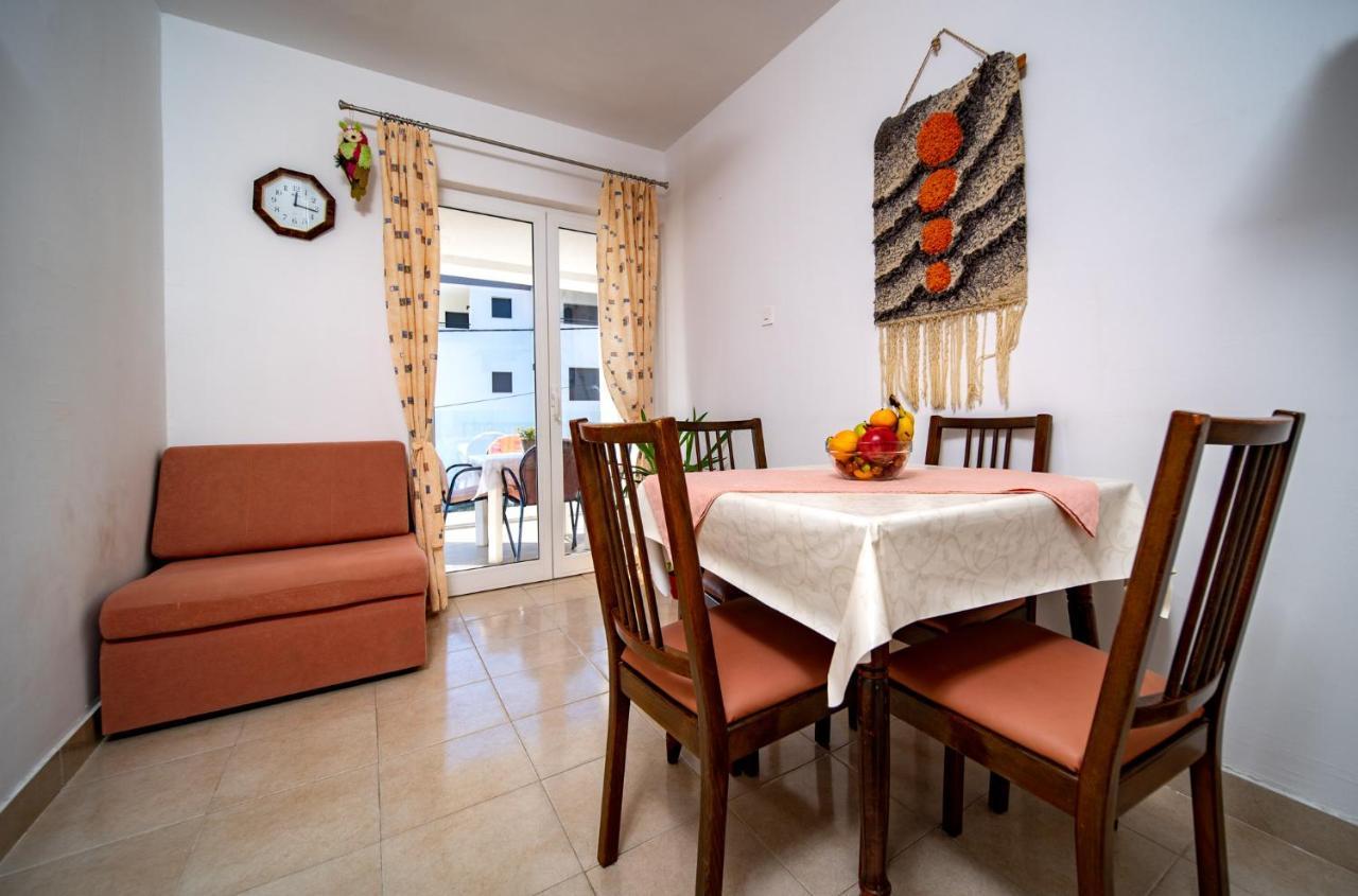 Apartments Lazaric Lopar Ngoại thất bức ảnh